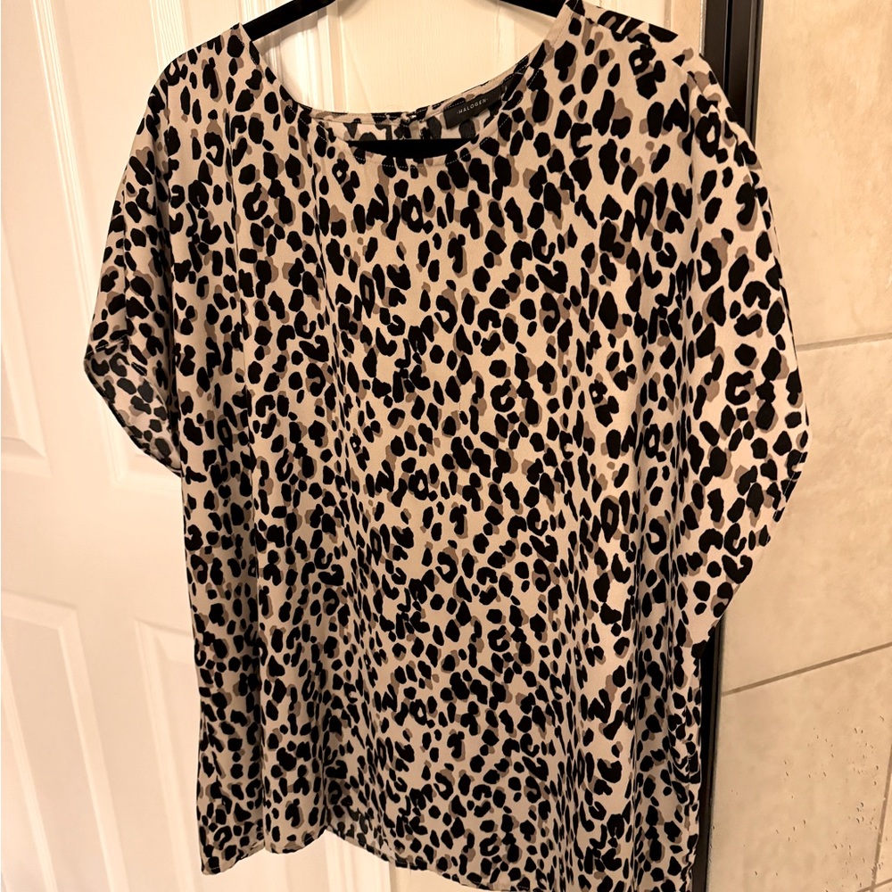 Halogen size 3x leopard top